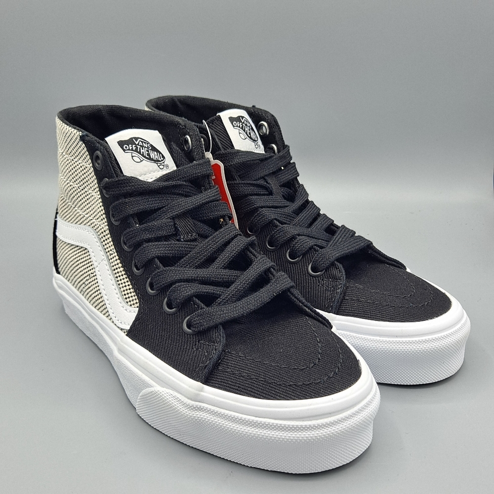 NEW Womens Vans SK8-HI Tapered 2-Tone Black True White Sneaker Shoes Size 5